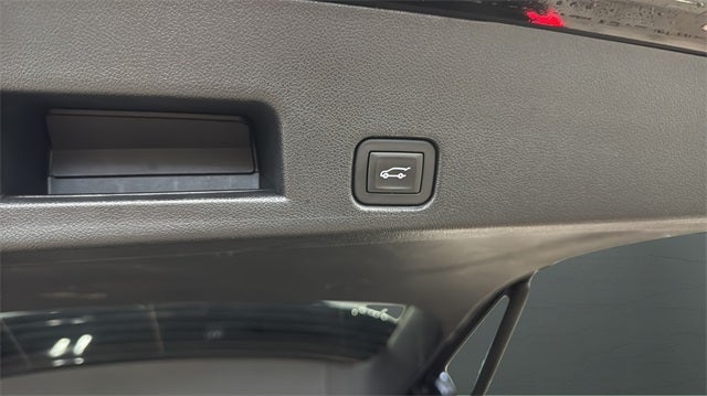 2025 Chevrolet Traverse LT 2LT