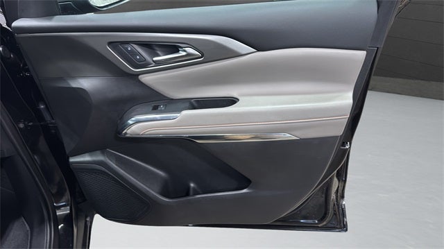 2025 Chevrolet Traverse LT 2LT