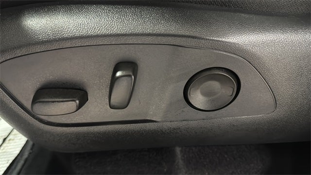 2025 Chevrolet Traverse LT 2LT