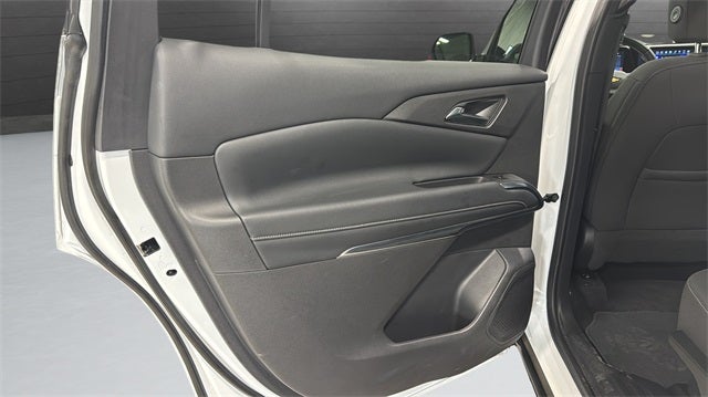 2025 Chevrolet Traverse LT 2LT