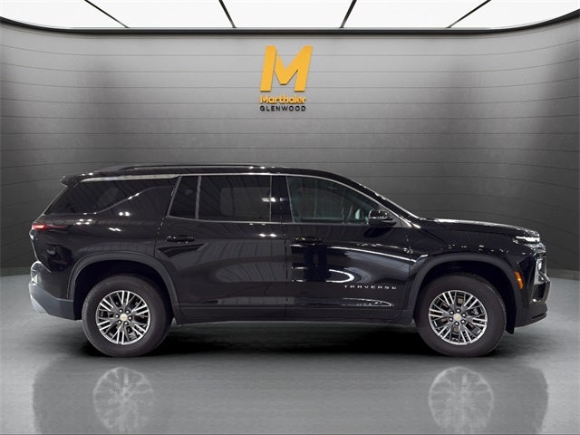 2025 Chevrolet Traverse LT 2LT