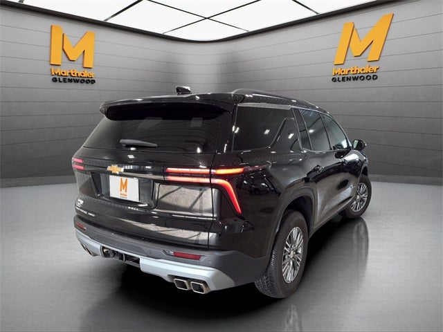 2025 Chevrolet Traverse LT 2LT