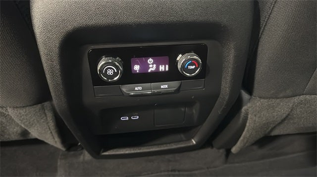 2025 Chevrolet Traverse LT 2LT