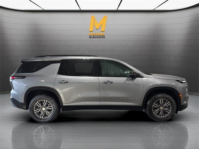 2025 Chevrolet Traverse LT 2LT