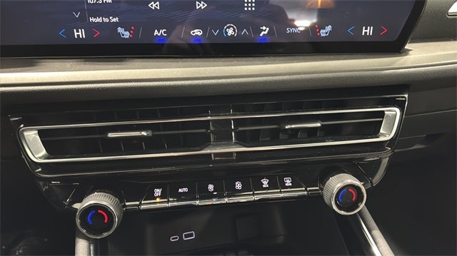 2025 Chevrolet Traverse LT 2LT