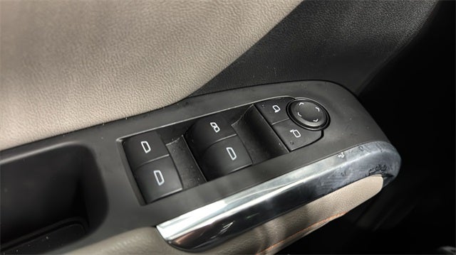 2025 Chevrolet Traverse LT 2LT