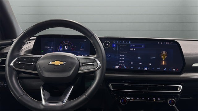 2025 Chevrolet Traverse LT 2LT