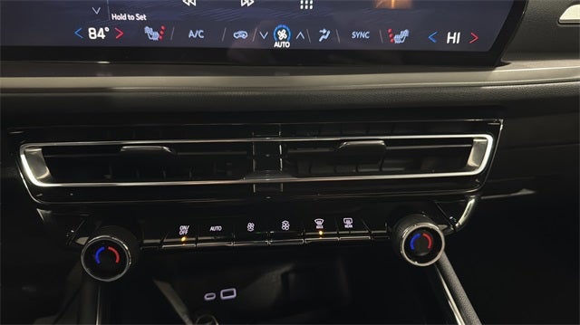 2025 Chevrolet Traverse LT 2LT