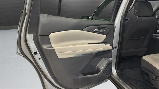 2025 Chevrolet Traverse LT 2LT