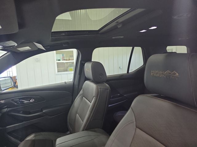 2023 Chevrolet Traverse High Country