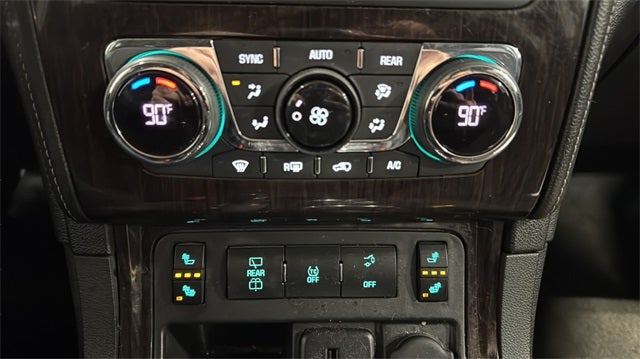 2017 Chevrolet Traverse 2LT 2LT