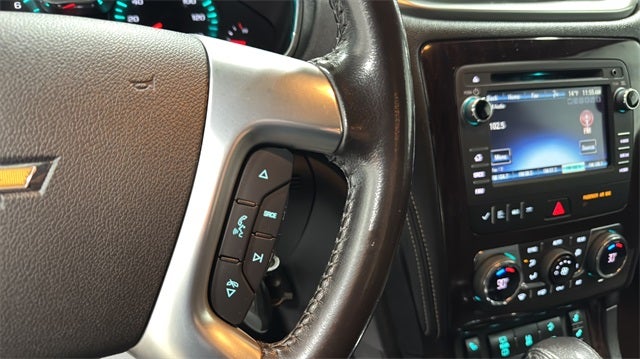 2017 Chevrolet Traverse 2LT 2LT