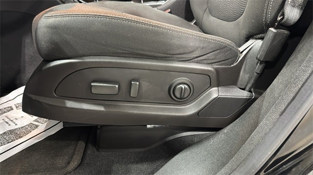 2017 Chevrolet Traverse 2LT 2LT