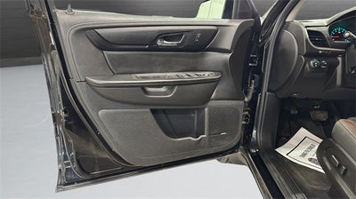 2017 Chevrolet Traverse 2LT 2LT