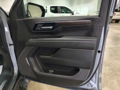 2025 Chevrolet Suburban Z71