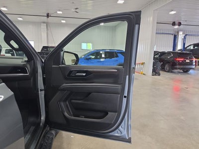 2025 Chevrolet Suburban Z71