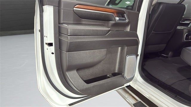 2024 GMC Sierra 3500HD Denali