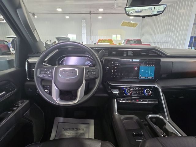 2025 GMC Sierra 3500HD Denali