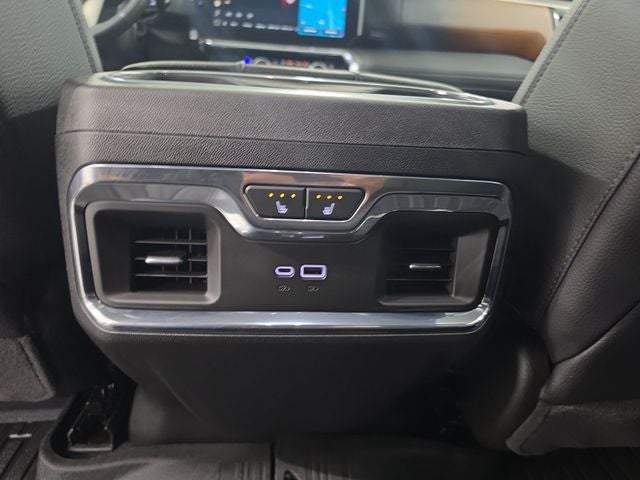 2025 GMC Sierra 3500HD Denali