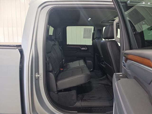2025 GMC Sierra 3500HD Denali