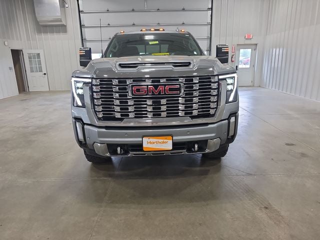 2025 GMC Sierra 3500HD Denali