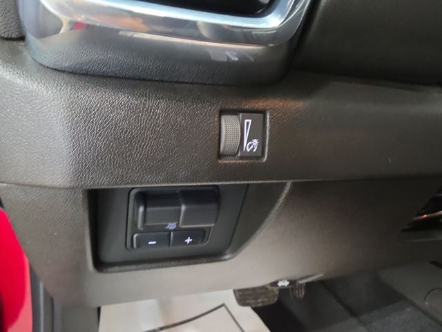 2025 GMC Canyon Elevation W/ Premium Package