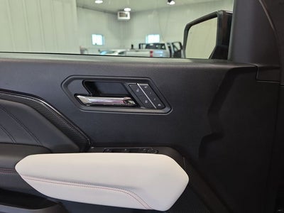 2025 GMC Canyon AT4X