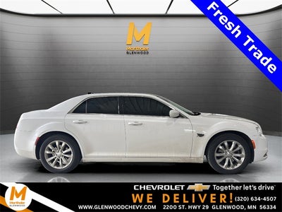 2015 Chrysler 300 Limited