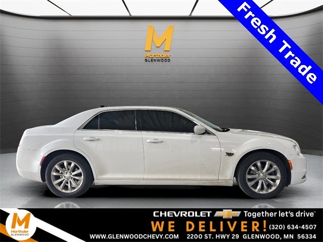 2015 Chrysler 300 Limited