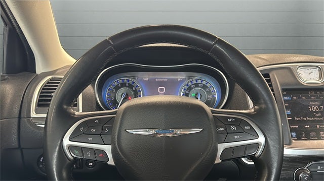 2015 Chrysler 300 Limited