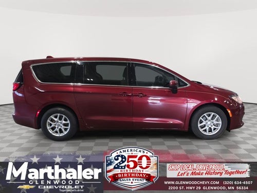 2017 Chrysler Pacifica Touring
