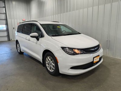 2021 Chrysler Voyager LXI