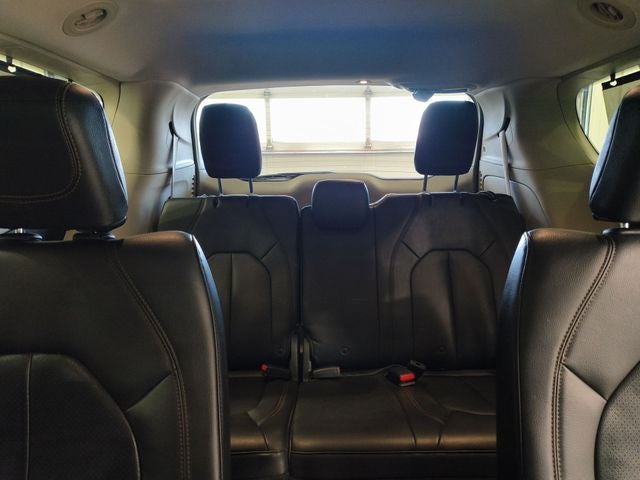 2017 Chrysler Pacifica Touring L Plus