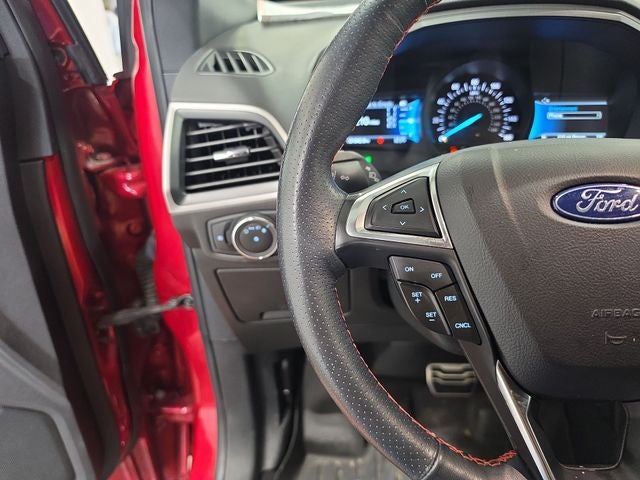 2023 Ford Edge ST Line