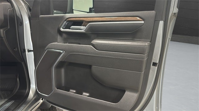 2025 Chevrolet Silverado 3500HD LT