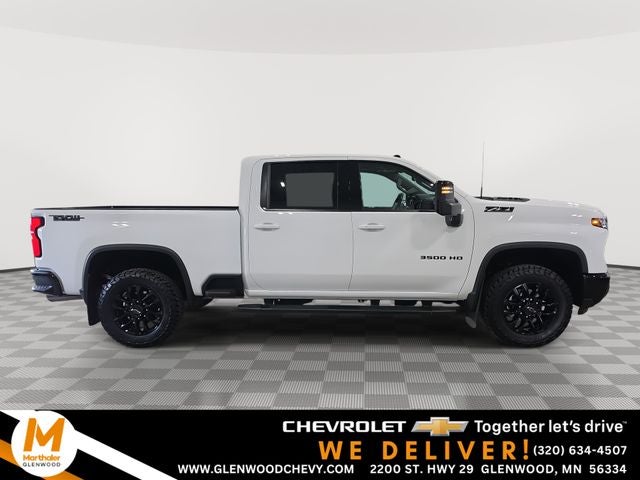 2025 Chevrolet Silverado 3500HD LTZ
