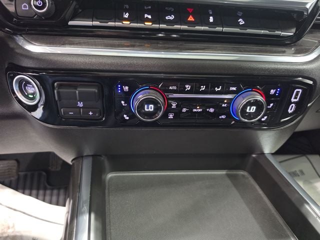 2025 Chevrolet Silverado 3500HD LTZ