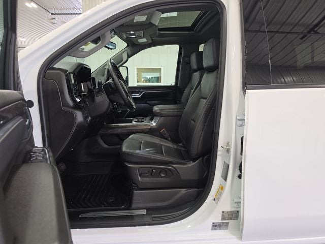 2025 Chevrolet Silverado 3500HD LTZ
