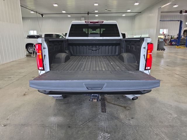 2025 Chevrolet Silverado 3500HD LTZ