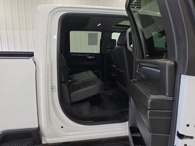 2025 Chevrolet Silverado 3500HD LTZ