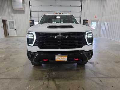 2025 Chevrolet Silverado 3500HD LTZ
