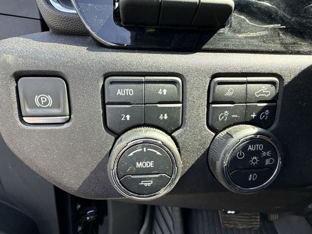2025 Chevrolet Silverado 3500HD LTZ