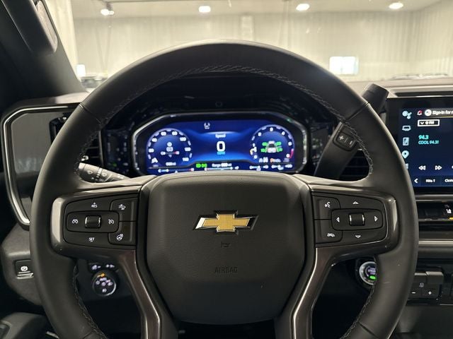 2025 Chevrolet Silverado 3500HD High Country