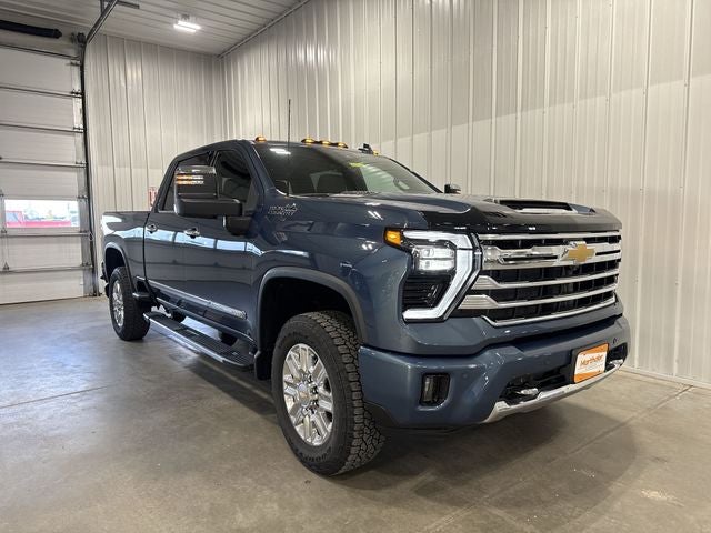 2025 Chevrolet Silverado 3500HD High Country