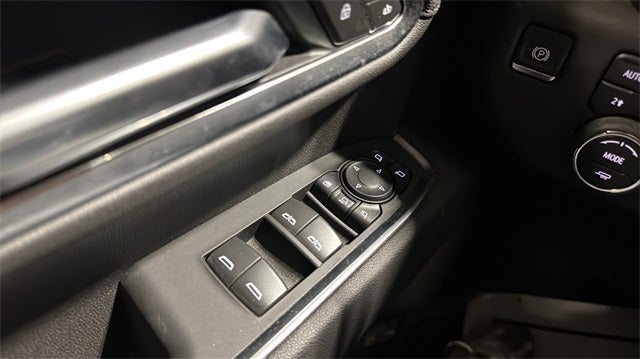 2025 Chevrolet Silverado 3500HD High Country Midnight Edition