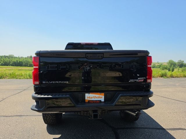 2026 Chevrolet Silverado 2500HD ZR2