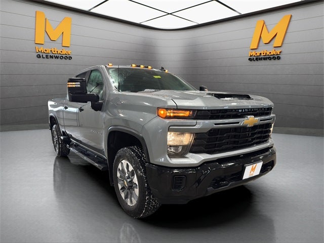 2024 Chevrolet Silverado 2500HD Custom