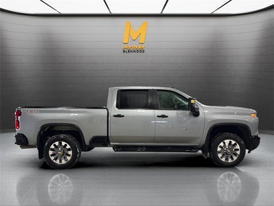 2024 Chevrolet Silverado 2500HD Custom
