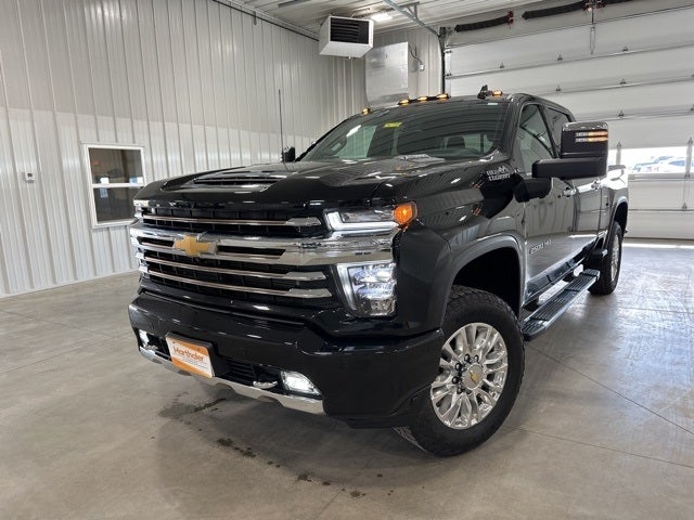 Used 2022 Chevrolet Silverado 2500HD High Country with VIN 2GC4YREY5N1239651 for sale in Glenwood, Minnesota
