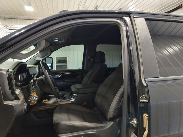 2024 Chevrolet Silverado 3500HD LT Midnight Edition